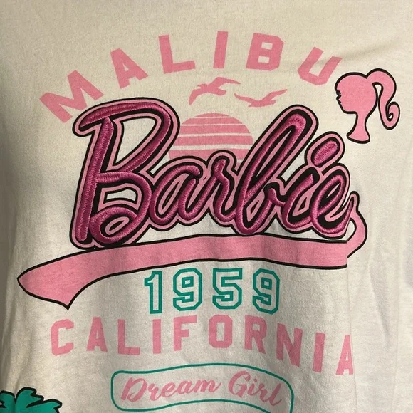 Malibu Barbie Embroidered Boxy Crop Plus T-Shirt - Picture 2 of 4